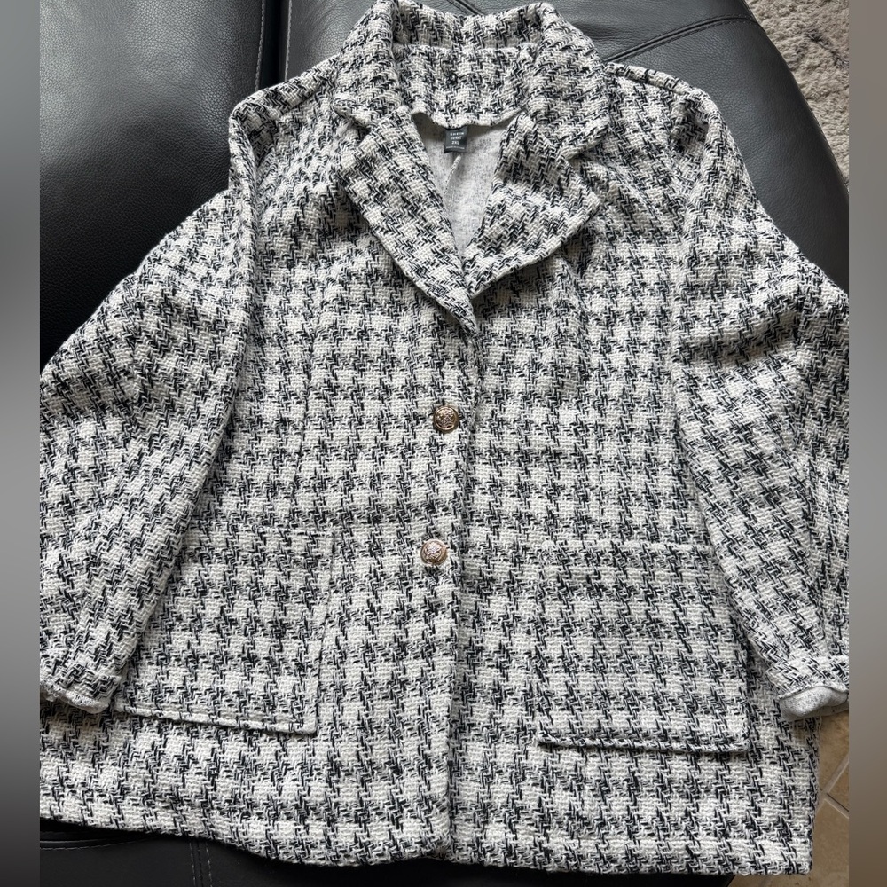 SHEIN Black & White Houndstooth Blazer Jacket